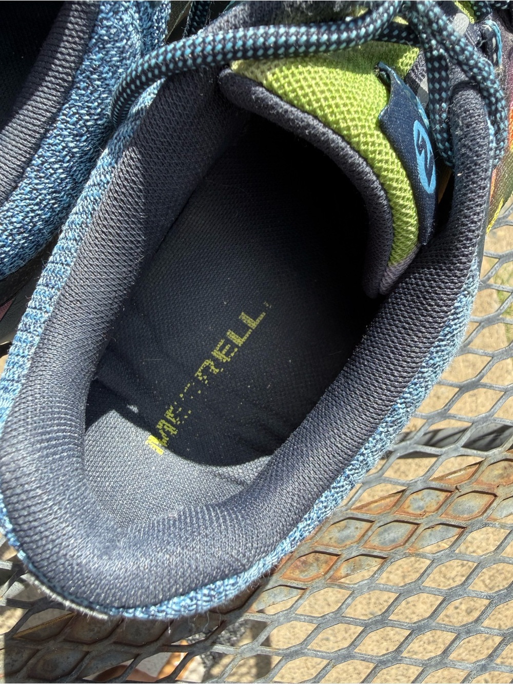 Merrell Women’s Antora 2 preowned shoes - Picture 3 of 8